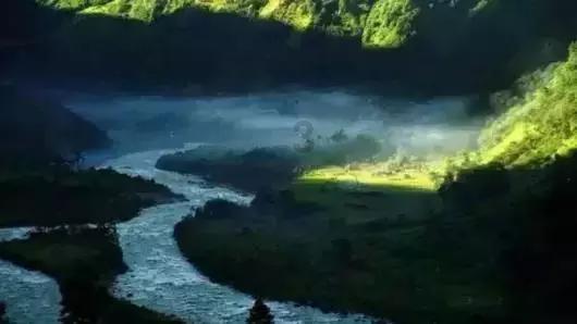 试驾极氪007：真的是同级无短板之选？